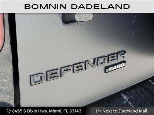 2023 Land Rover Defender X-Dynamic SE