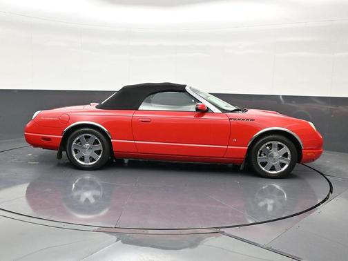 2003 Ford Thunderbird Base