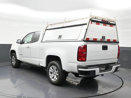 Summit White 2022 Chevrolet Colorado LT