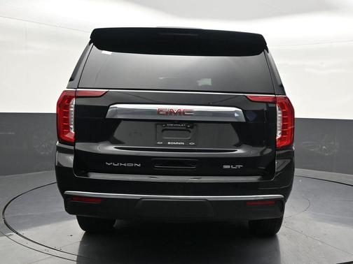 Onyx Black 2023 GMC Yukon XL SLT