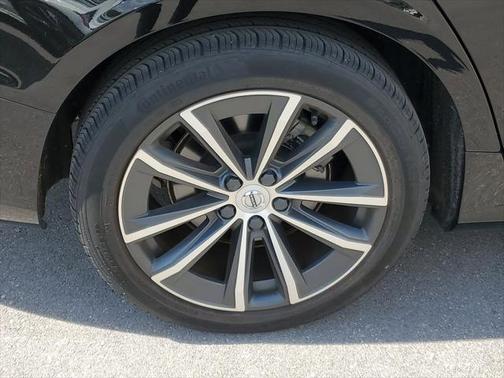 2022 Volvo S60 T5 Momentum