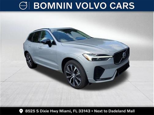 2024 Volvo XC60 B5 Plus Dark Theme