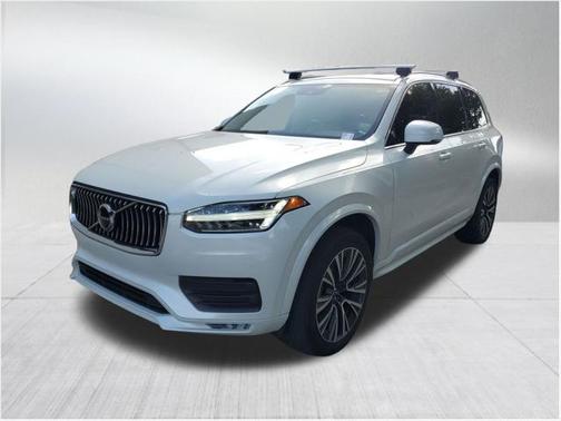 2020 Volvo XC90 T5 Momentum