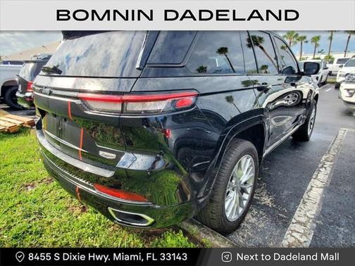 2023 Jeep Grand Cherokee Summit