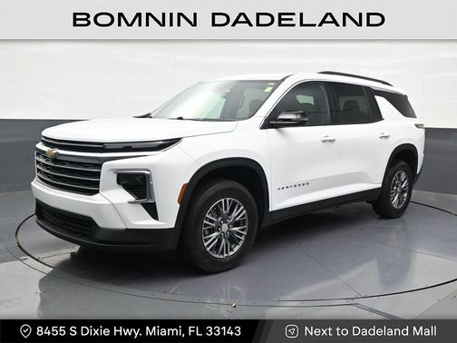 Summit White 2025 Chevrolet Traverse LT