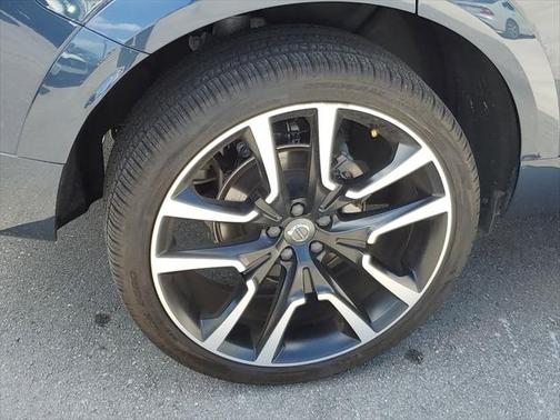2023 Volvo XC60 B5 Ultimate Bright Theme