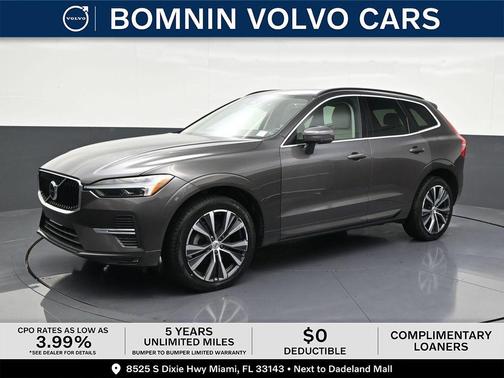 2022 Volvo XC60 B5 Momentum