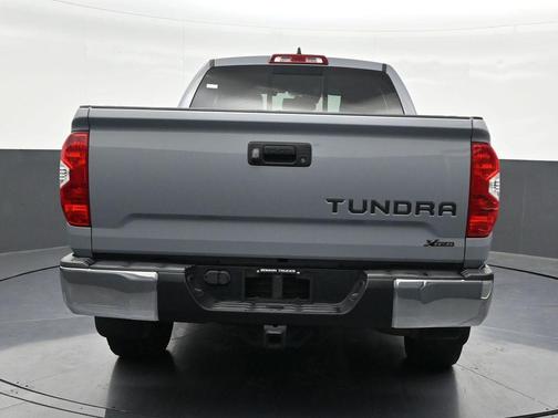 Cement 2020 Toyota Tundra SR5