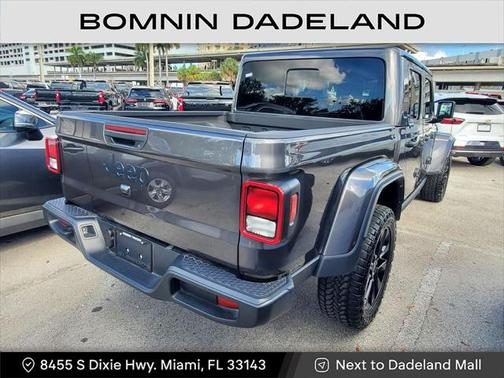 2024 Jeep Gladiator Nighthawk