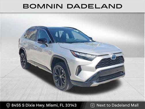 2023 Toyota RAV4 Hybrid SE