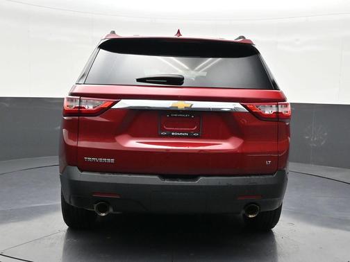 2021 Chevrolet Traverse LT