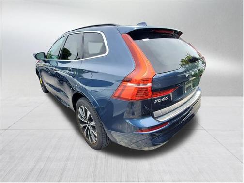 2023 Volvo XC60 B5 Core