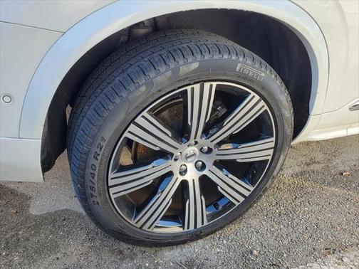 2024 Volvo XC90 B6 Plus Bright Theme