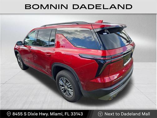 2024 Chevrolet Traverse LT
