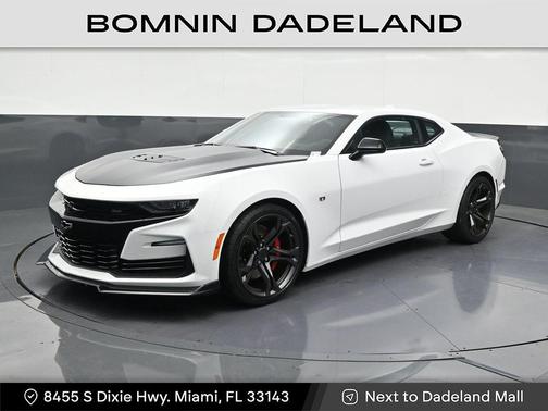 Summit White 2019 Chevrolet Camaro 1SS