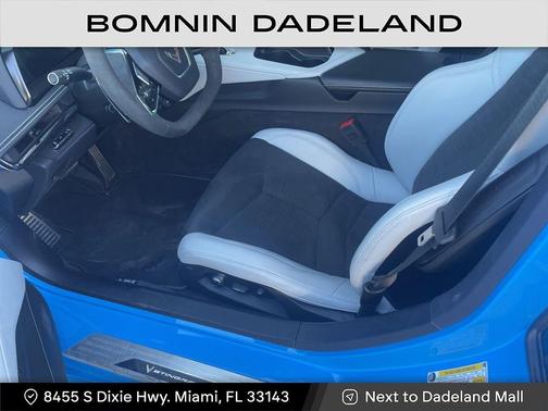 2024 Chevrolet Corvette Stingray w/2LT