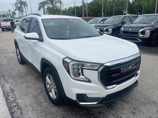 2022 GMC Terrain SLE