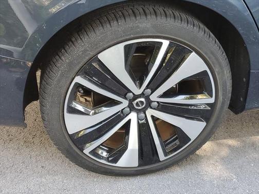 2023 Volvo S60 Ultimate