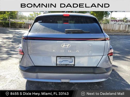2024 Hyundai KONA EV SEL