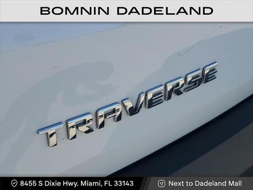 2023 Chevrolet Traverse LT Leather