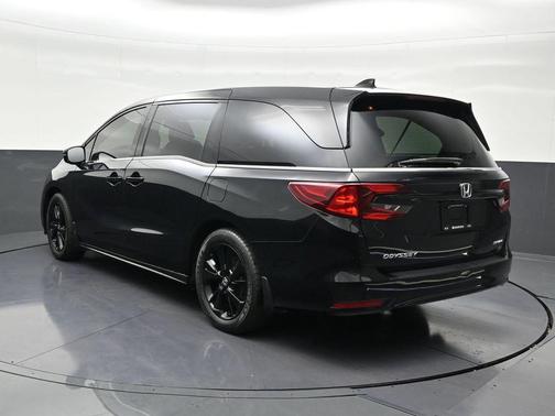 2024 Honda Odyssey Sport
