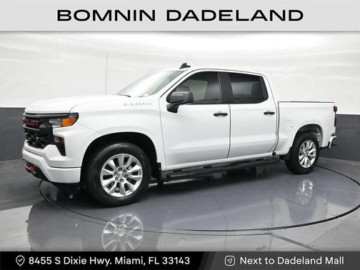 Summit White 2024 Chevrolet Silverado 1500 Custom