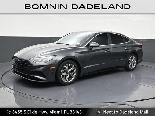 2022 Hyundai SONATA SEL