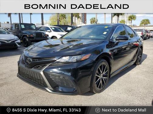 2024 Toyota Camry SE