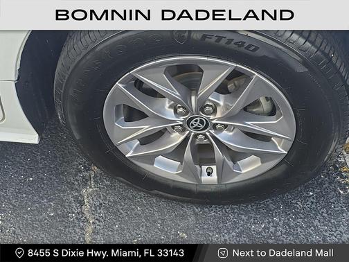 2021 Toyota Sienna LE