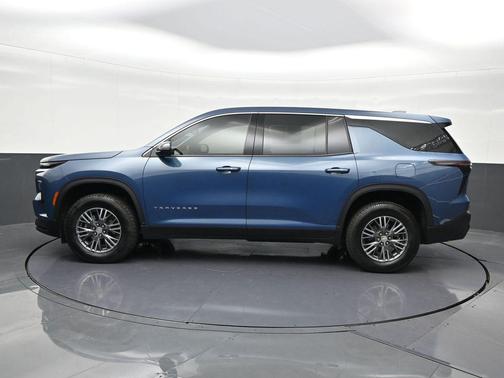 2024 Chevrolet Traverse LS