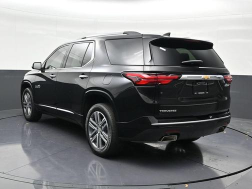 2023 Chevrolet Traverse High Country