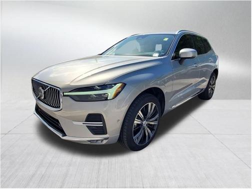 2022 Volvo XC60 B5 Inscription