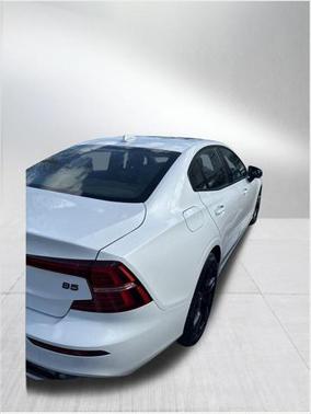 2023 Volvo S60 B5 Plus Black Edition