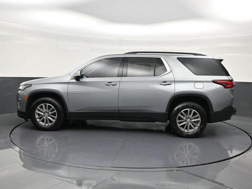 2023 Chevrolet Traverse LT