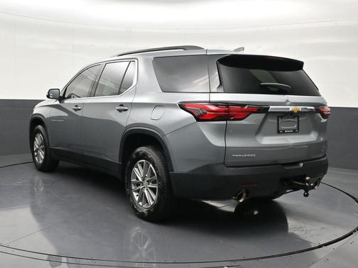 2023 Chevrolet Traverse LT