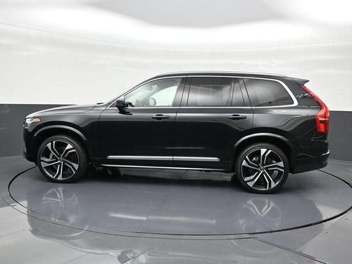 2025 Volvo XC90 B6 Ultra