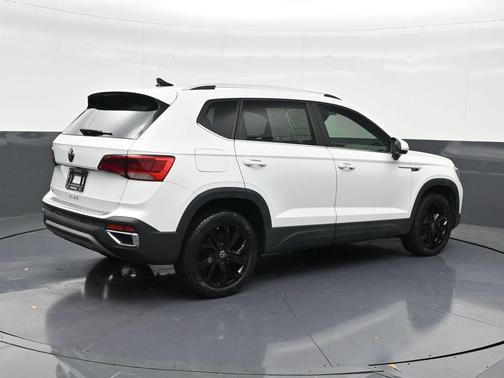 2022 Volkswagen Taos 1.5T SEL