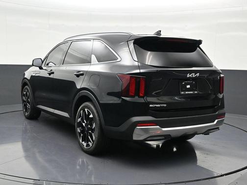 2024 Kia Sorento EX