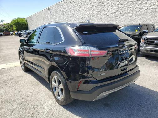 2021 Ford Edge SEL