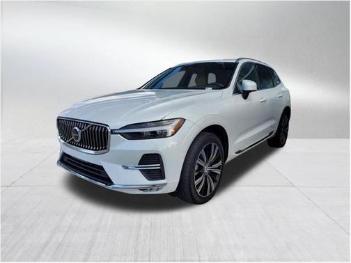 2022 Volvo XC60 B5 Inscription