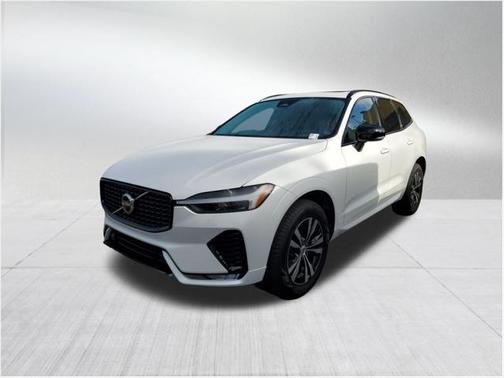 2025 Volvo XC60 B5 Core