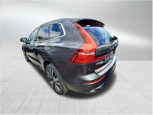 2022 Volvo XC60 B5 Inscription