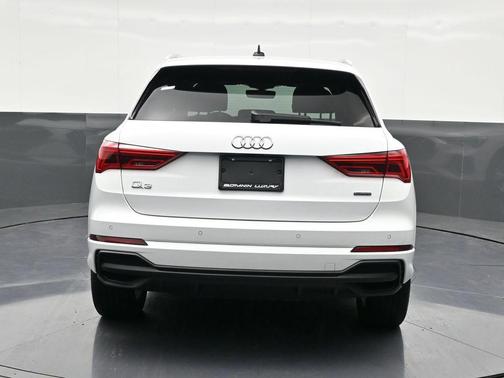 2024 Audi Q3 Premium