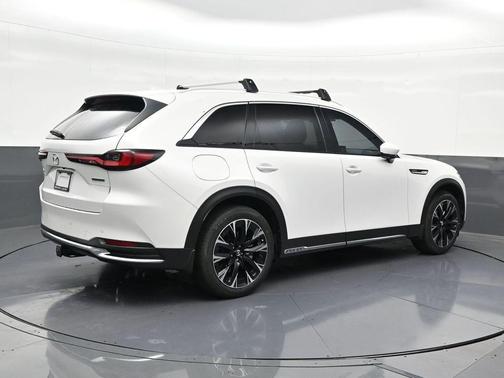 White 2024 Mazda CX-90 PHEV Premium Plus