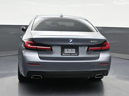 Bluestone Metallic 2022 BMW 540 i