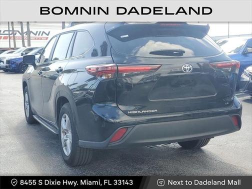2024 Toyota Highlander LE I4