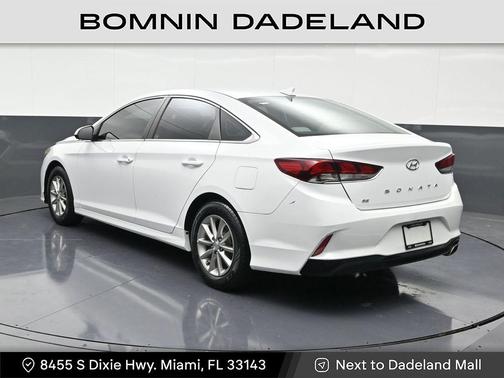 2018 Hyundai SONATA SE