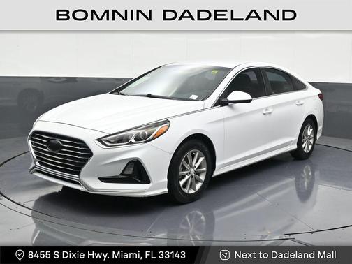 2018 Hyundai SONATA SE