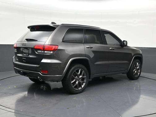 2021 Jeep Grand Cherokee 80th Anniversary Edition