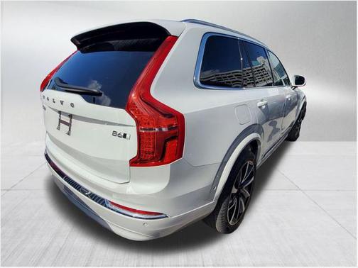 2023 Volvo XC90 B6 Plus 7-Seater